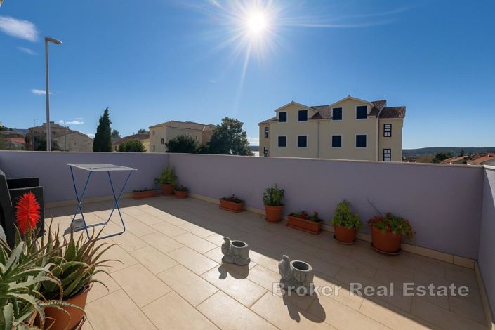 Image No.3-Villa de 4 chambres à vendre à Kaštel Sucurac