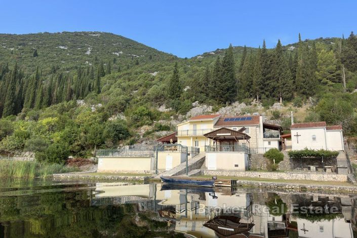 Image No.3-6 Bed Villa for sale