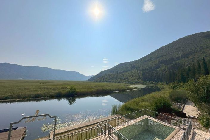 Image No.4-6 Bed Villa for sale