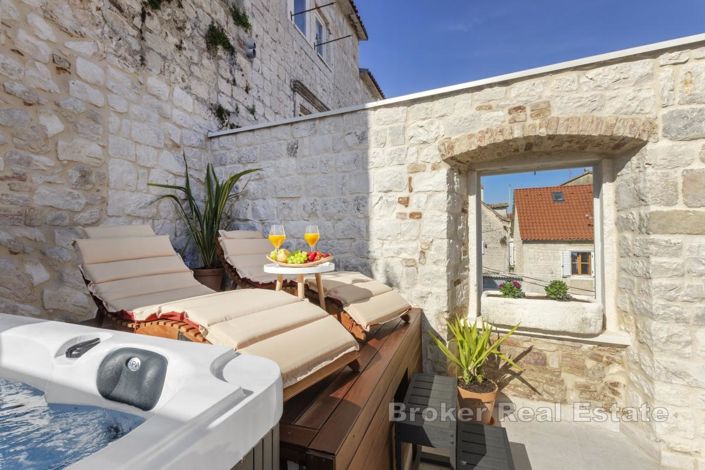 Image No.2-Villa de 3 chambres à vendre à Trogir