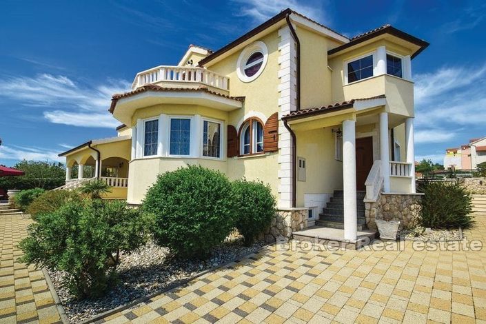 Image No.15-5 Bed Villa for sale