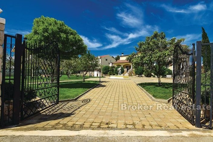 Image No.16-5 Bed Villa for sale