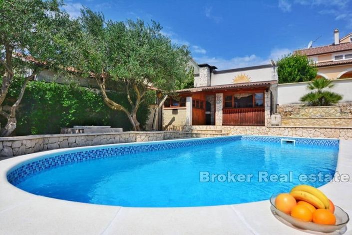 Image No.3-5 Bed Villa for sale