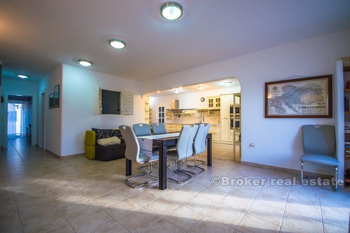 Image No.16-5 Bed Villa for sale