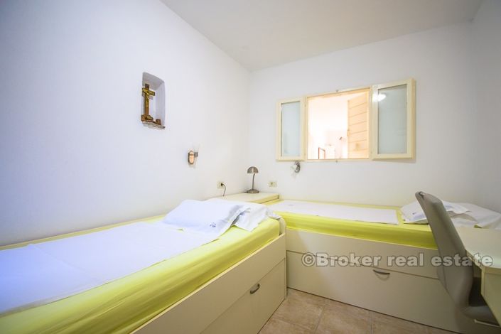 Image No.18-5 Bed Villa for sale