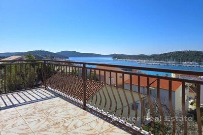 1 - Rogoznica, Villa