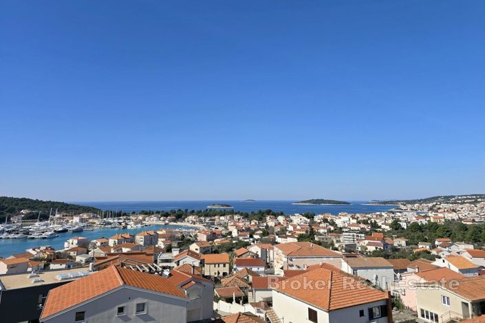 Image No.12-10 Bed Villa for sale