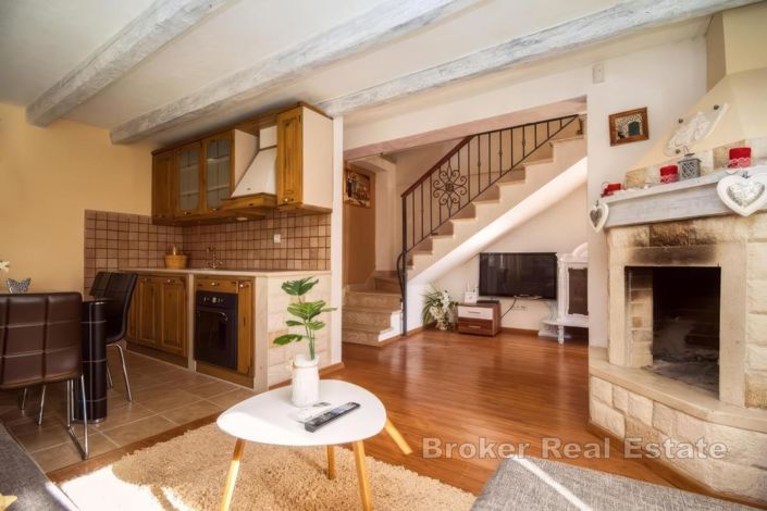 Image No.6-8 Bed Villa for sale