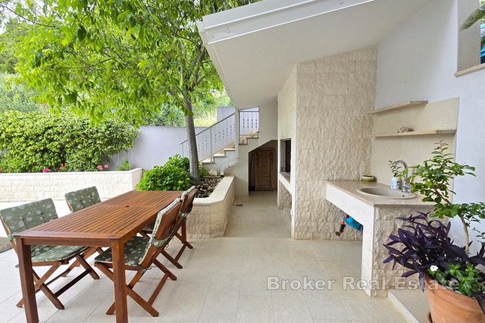 Image No.17-7 Bed Villa for sale