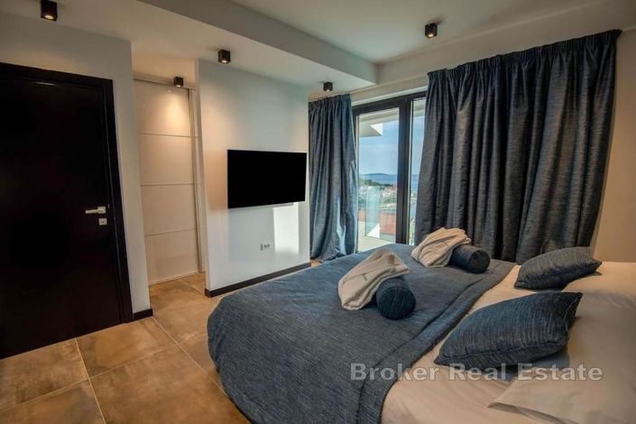 Image No.15-4 Bed Villa for sale