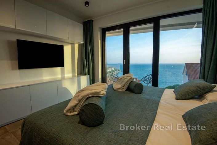 Image No.9-4 Bed Villa for sale