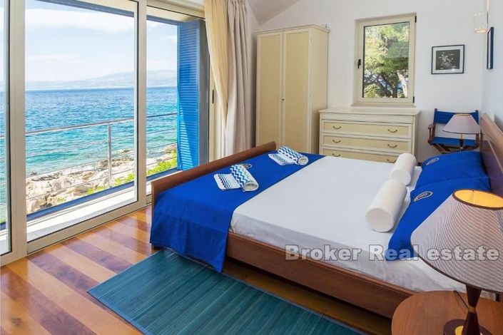 Image No.10-4 Bed Villa for sale