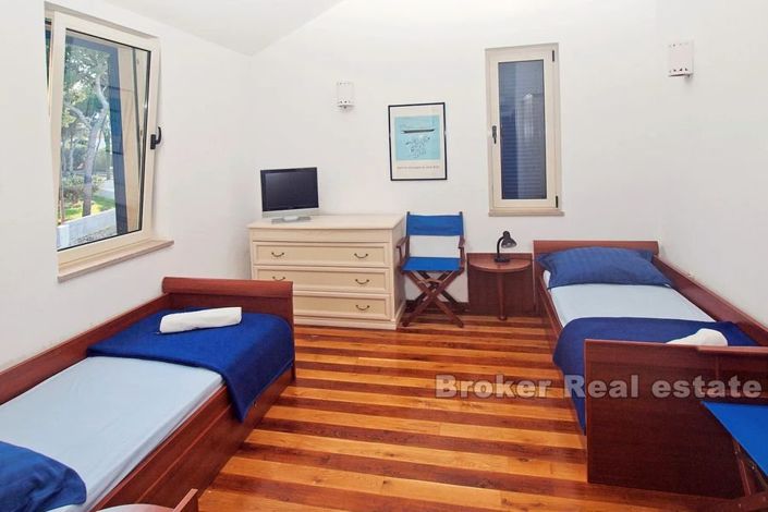 Image No.14-4 Bed Villa for sale