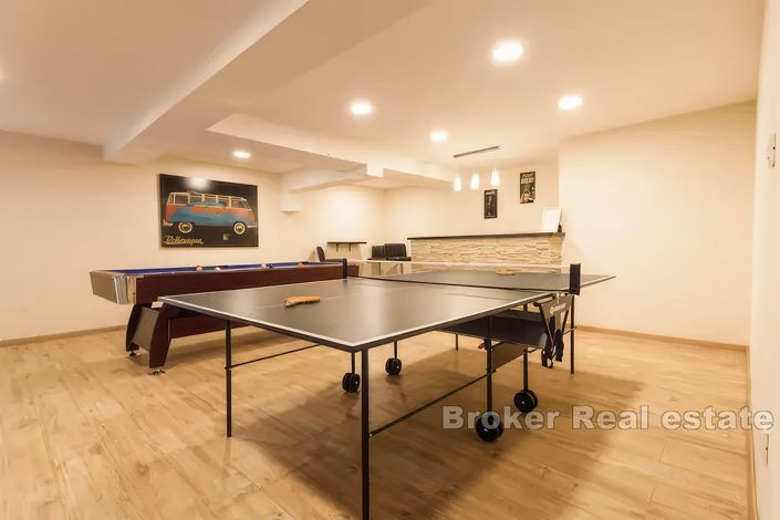 Image No.12-Villa de 4 chambres à vendre à Split