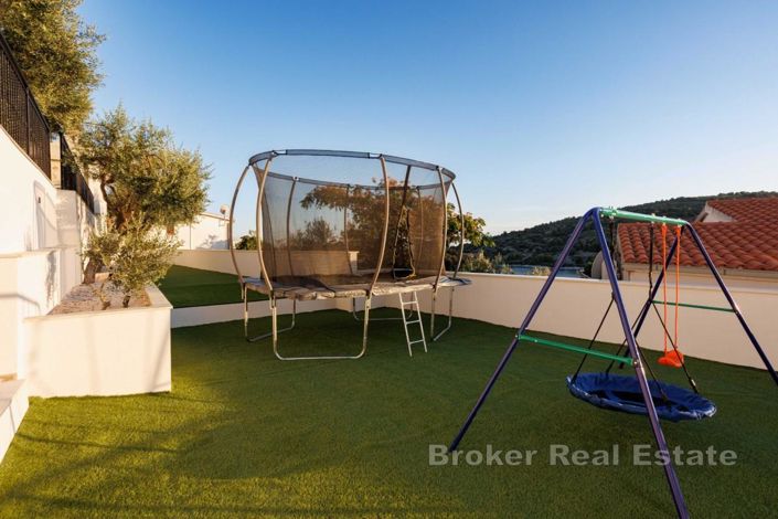 Image No.21-Villa de 7 chambres à vendre à Rogoznica