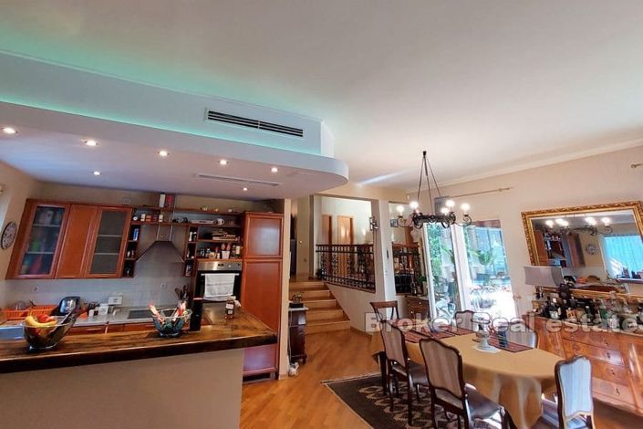 Image No.6-Villa de 3 chambres à vendre à Split