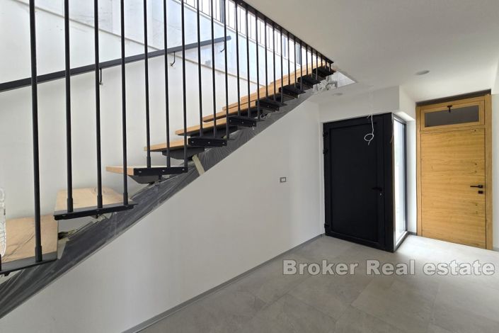 Image No.5-3 Bed Villa for sale