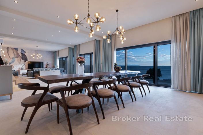 Image No.9-6 Bed Villa for sale