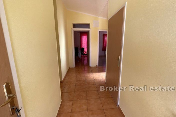 Image No.17-Villa de 8 chambres à vendre à Ciovo