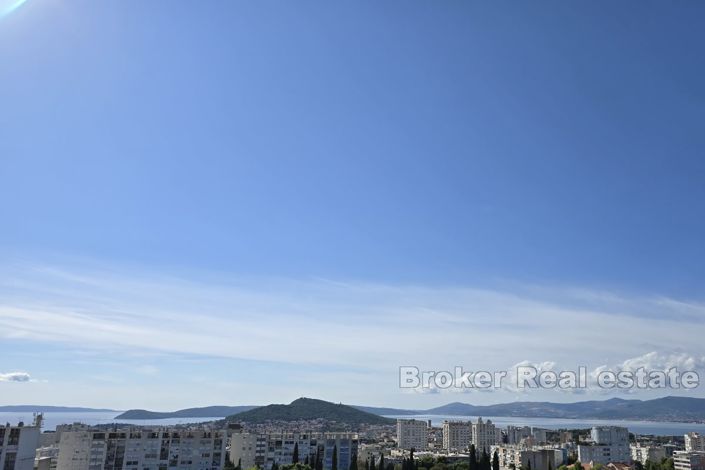Image No.12-3 Bed Apartment for sale