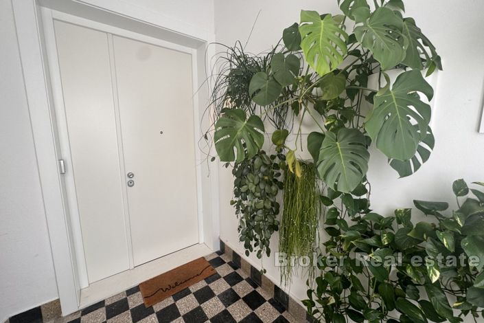 Image No.13-3 Bed Apartment for sale