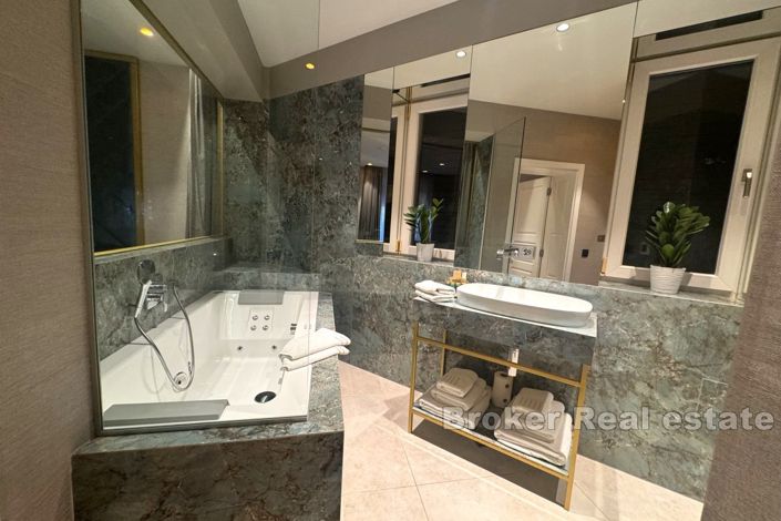 Image No.3-3 Bed Apartment for sale