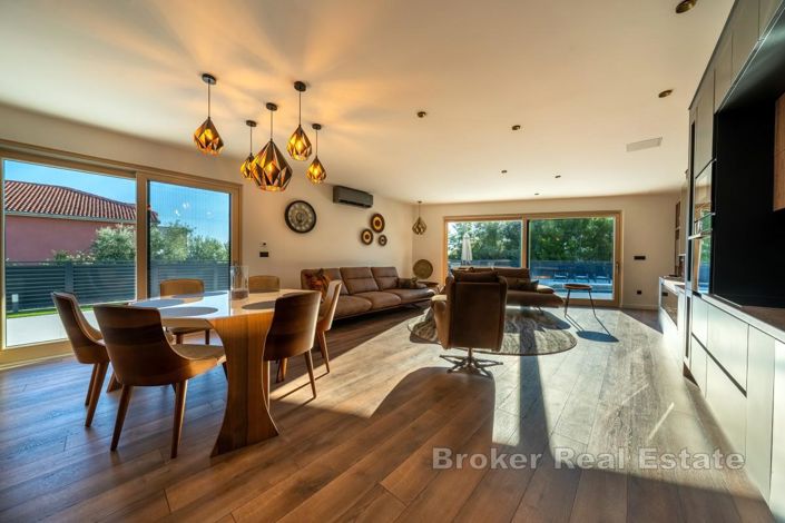 Image No.5-Villa de 3 chambres à vendre à Split