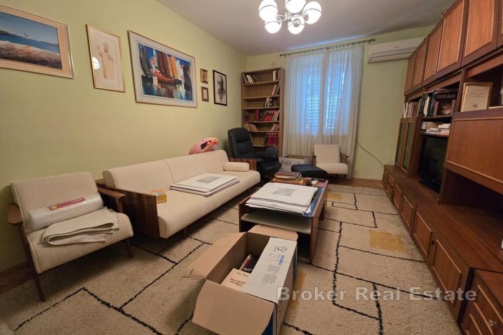 Image No.5-4 Bed Apartment for sale