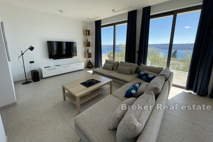 Image No.4-Villa de 4 chambres à vendre à Omiš