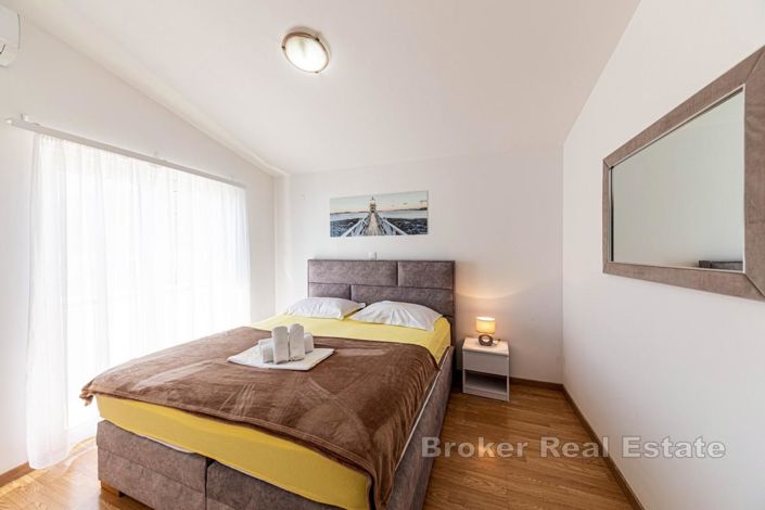 Image No.8-Villa de 5 chambres à vendre à Kaštel Lukšic