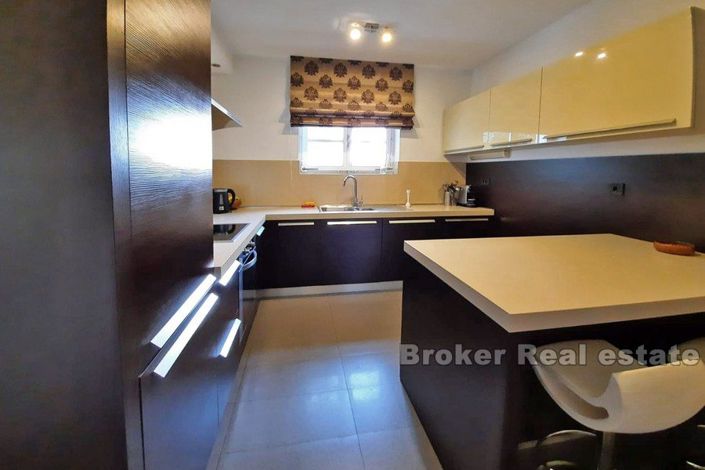 Image No.11-3 Bed Villa for sale