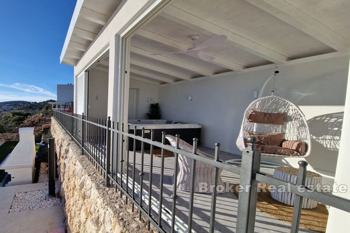 Image No.5-Villa de 4 chambres à vendre à Rogoznica