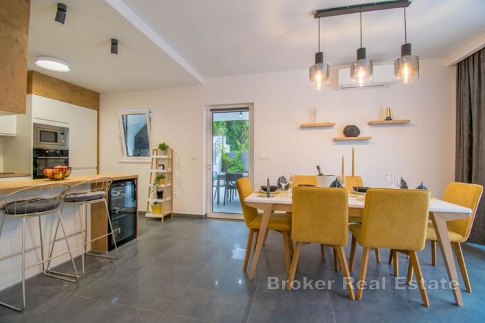 Image No.3-3 Bed Villa for sale