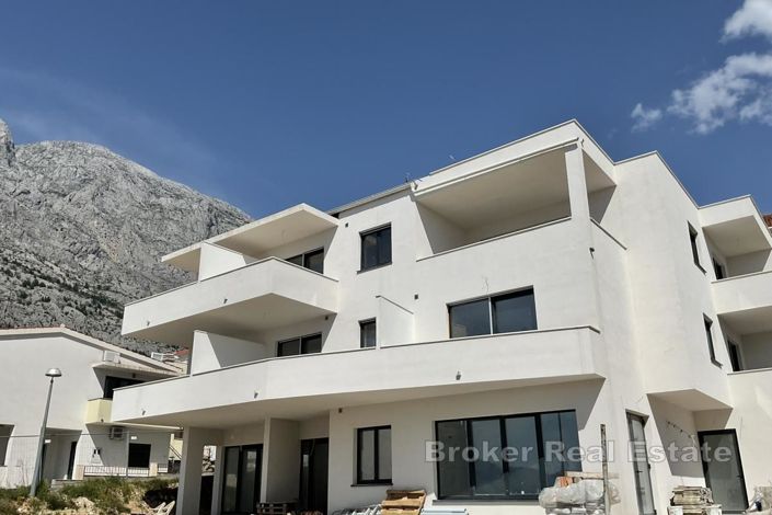 Image No.2-Appartement de 4 chambres à vendre à Makarska