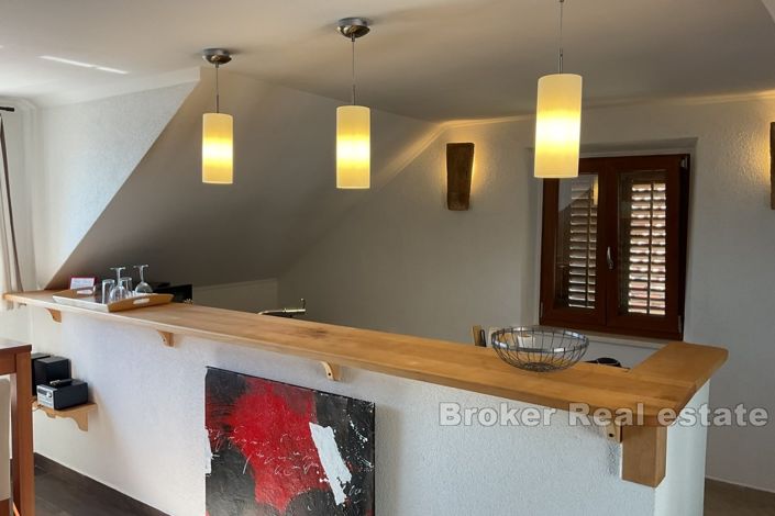 Image No.8-6 Bed Villa for sale