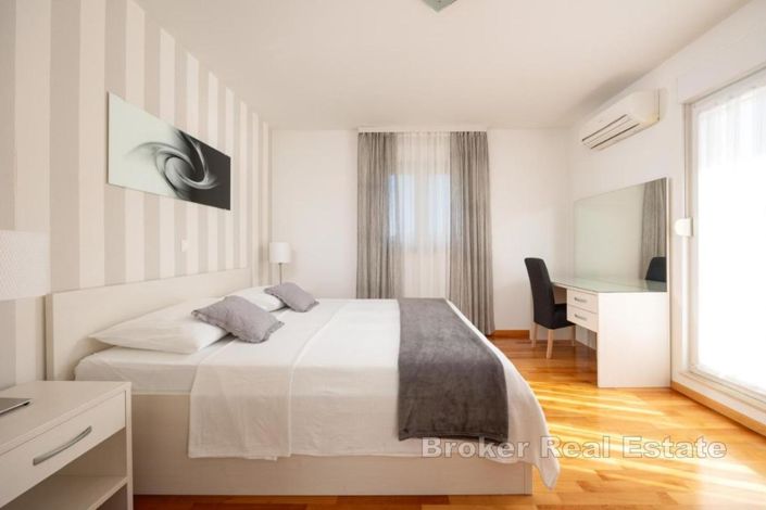 Image No.8-Villa de 4 chambres à vendre à Split