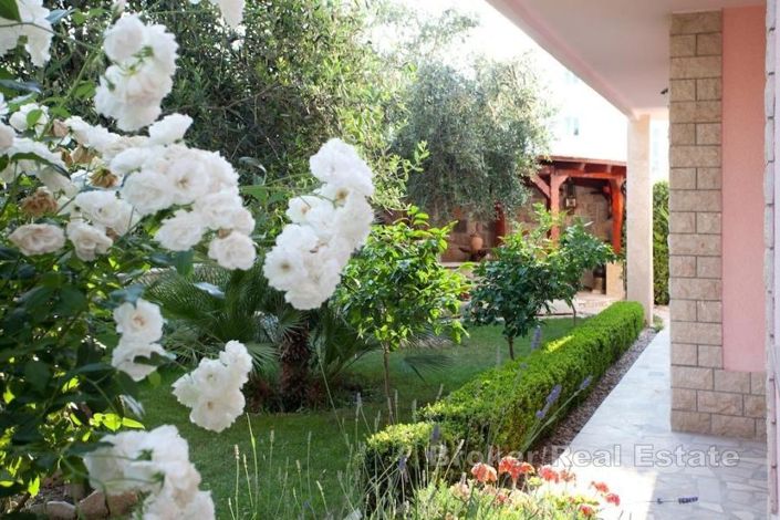 Image No.9-Villa de 13 chambres à vendre à Split