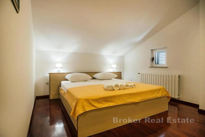 Image No.6-6 Bed Villa for sale