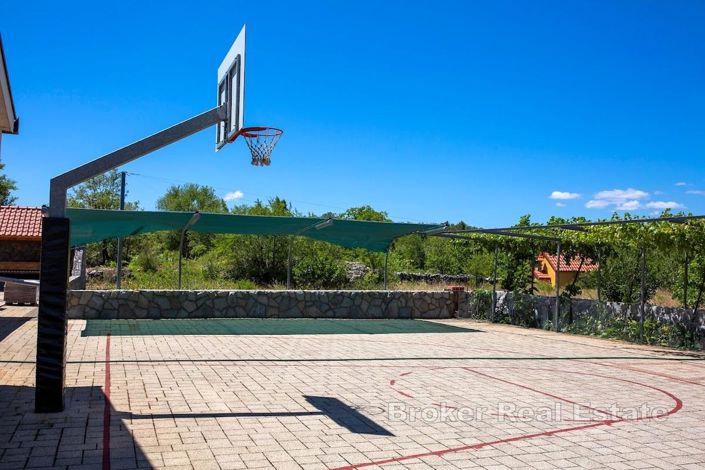 Image No.8-6 Bed Villa for sale