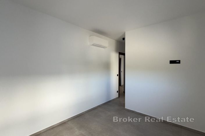 Image No.16-3 Bed Apartment for sale
