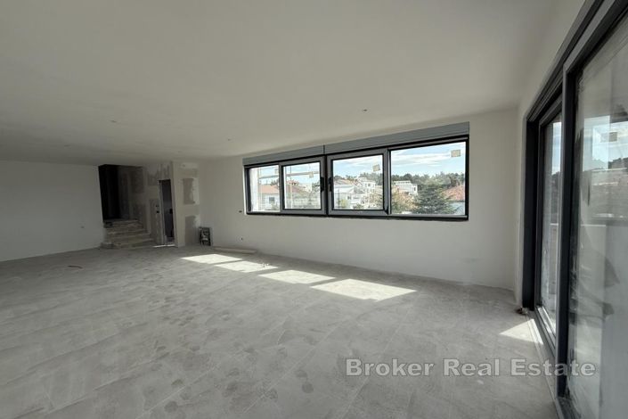 Image No.3-Appartement de 4 chambres à vendre à Zadar