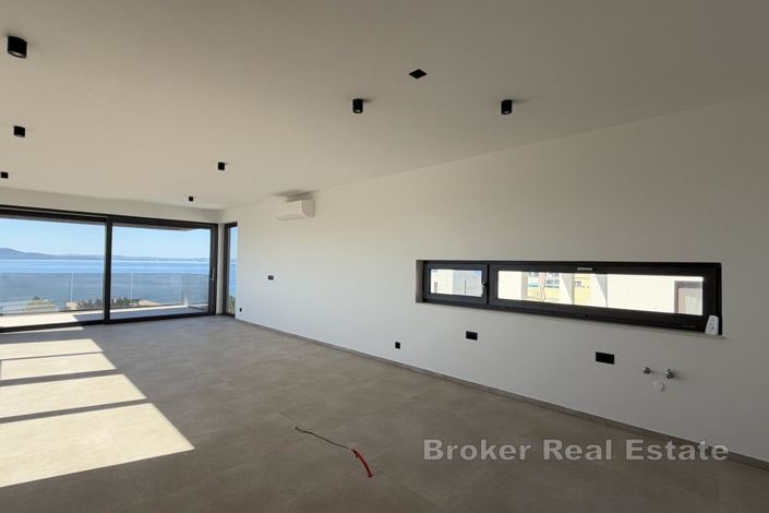 Image No.6-4 Bed Apartment for sale