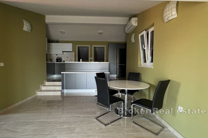 Image No.3-Villa de 10 chambres à vendre à Rogoznica