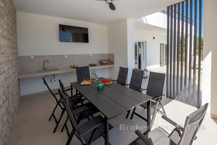 Image No.5-3 Bed Villa for sale