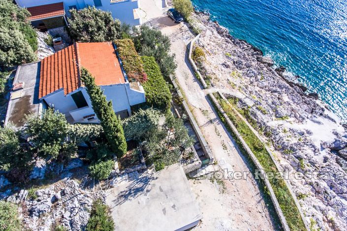 Image No.4-2 Bed Villa for sale