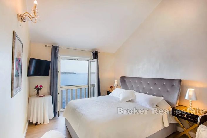 Image No.15-4 Bed Villa for sale