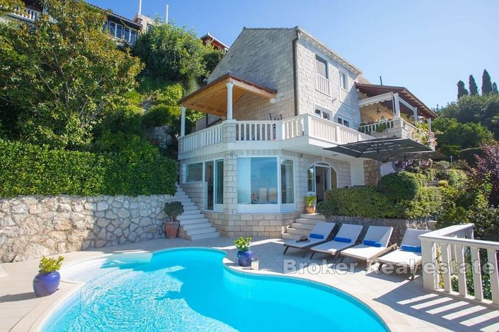 Image No.3-4 Bed Villa for sale