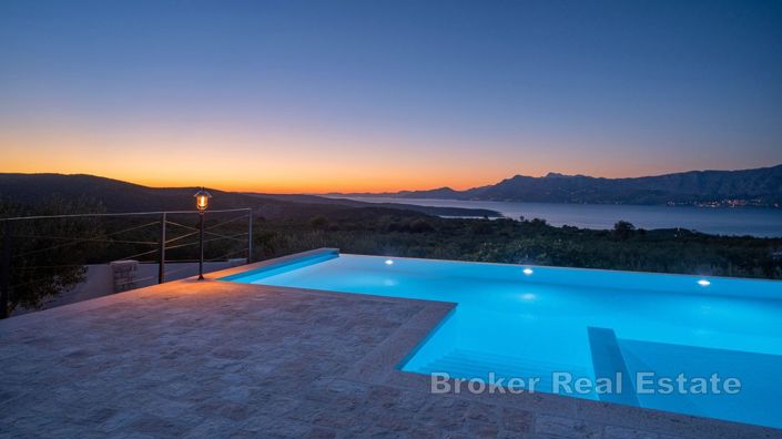 Image No.15-2 Bed Villa for sale