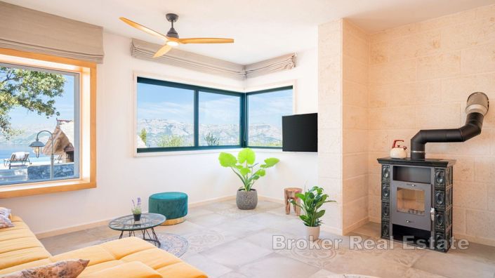 Image No.4-2 Bed Villa for sale