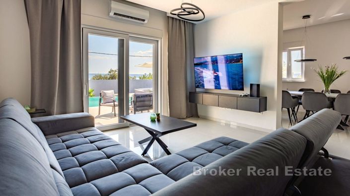 Image No.17-Villa de 5 chambres à vendre à Posedarje